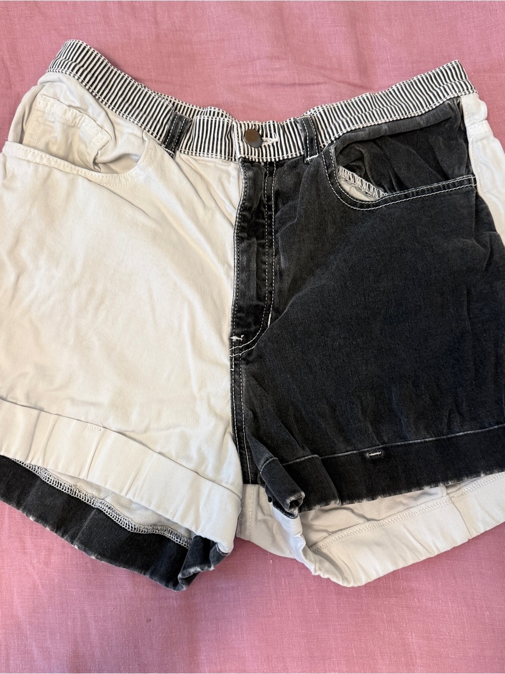 American Apparel Colorblock Black & White Women's Shorts Casual High-Waist Style